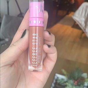 JEFFREE STAR VELOUR LIQUID LIPSTICK IN NATHAN